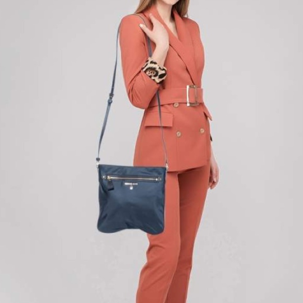Michael Kors Kelsey Large Nylon Crossbody Bag Navy Blue